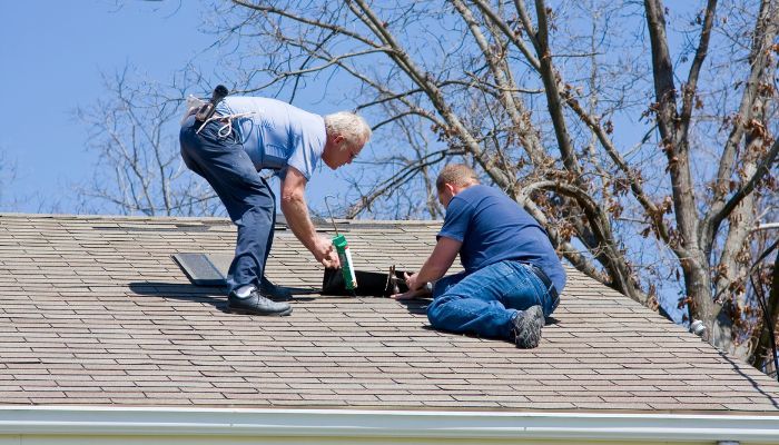 The Dangers Of DIY Roofing In Tucson