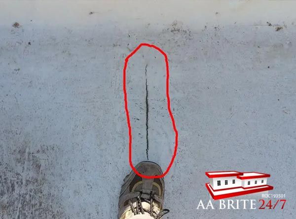 Roof Split Seam in Cool Coating