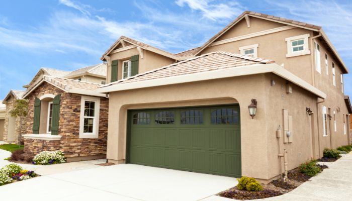 stucco-siding-definition-benefits-costs-aa-brite-24-7